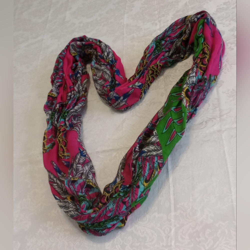 Scarf - Picture 5 of 8